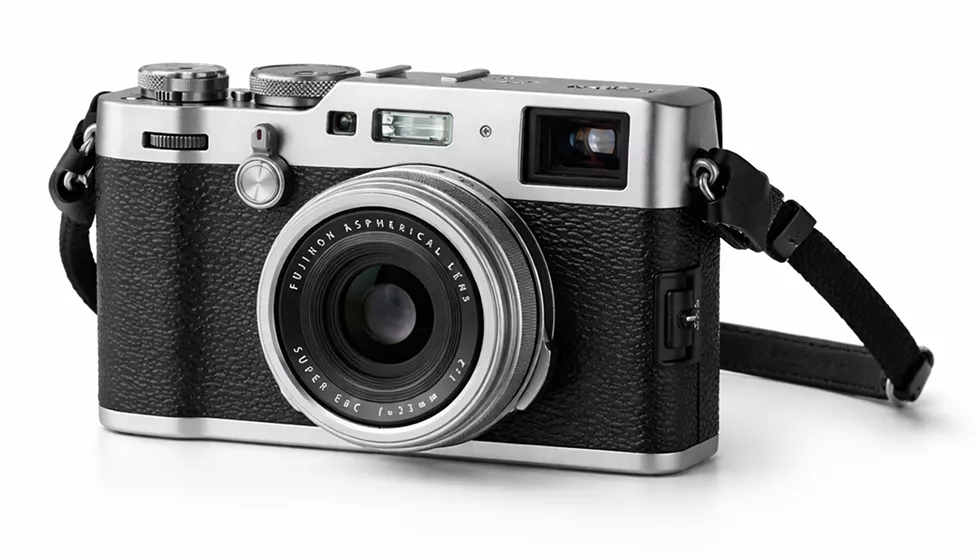 Fujifilm X100T camera, highlighting its features, performance, and user experience